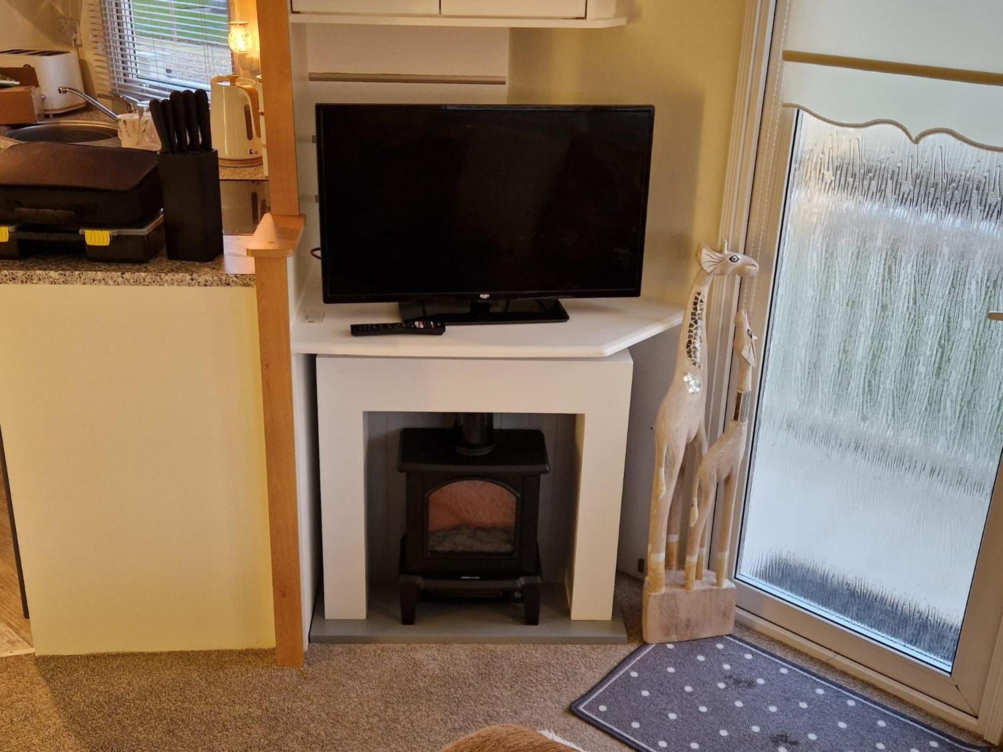 Browns Caravan Rentals, Ingoldmells 4 Berth Caravan Silver Beach エクステリア 写真